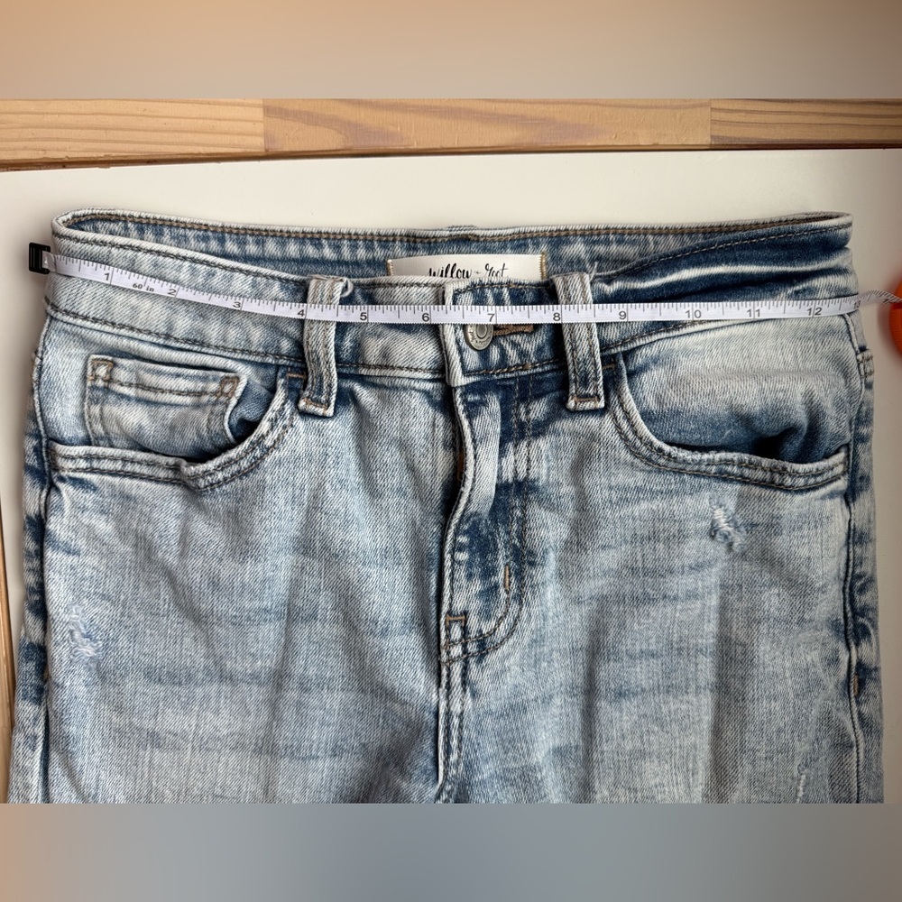 Buckle | Willow & Root Jeans size 24 with STRETCH - Picture 9 of 15